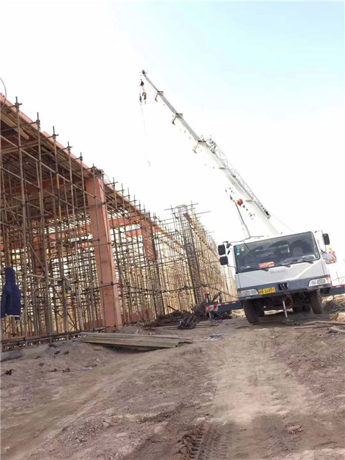 北关区吊车作业的安全注意事项有哪些？