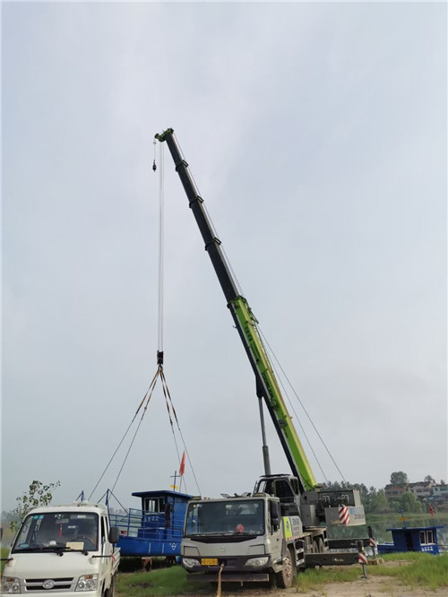 北关区桥梁建设吊装案例